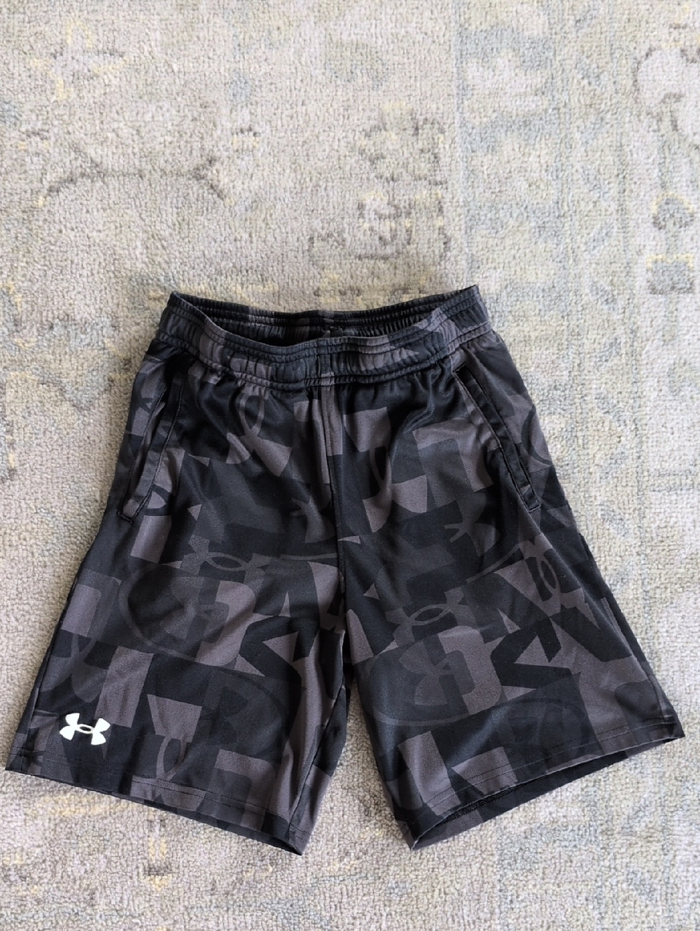 Under Armour Kids Black Pattern Athletic Shorts